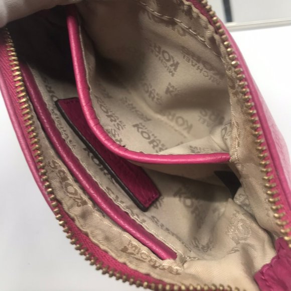 Michael Kors Leather Purple Wristlet - Picture 7 of 8